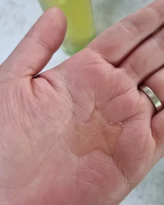 스킨큐어 산다화 순한 클렌징 동백 오일 200ml — 5점을 준 리뷰어가 2023년 2월 올린 사용 사진