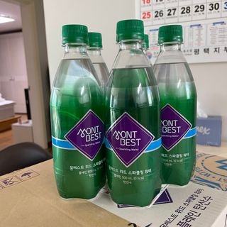 몽베스트 Montbest with Sparkling water Plain 20병 — 5점을 준 리뷰어가 2022년 12월 올린 사용 사진