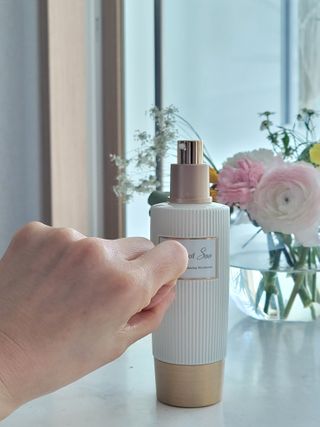 더사가오브수 [사가수] 에센스와 로션을 한 병에 담아 편안하고 산뜻하게, 효혜윤 보태니컬에너지 에센스인로션 — 5점을 준 리뷰어가 2023년 4월 올린 사용 사진