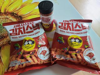 [서울시스터즈] 김치시즈닝 국내 최초 뿌려먹는 김치파우더 100g 1개+ 신제품 김치스낵 90g 2개 — 5점을 준 리뷰어가 2021년 8월 올린 사용 사진