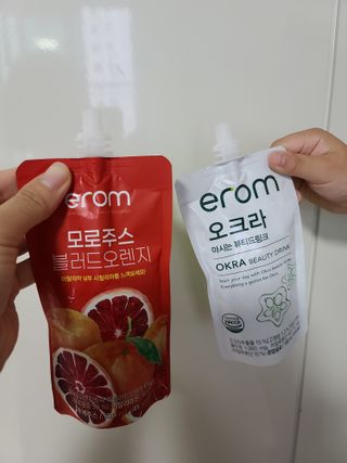 [이롬] 오크라 마시는 뷰티드링크 100mL x 20입 — 5점을 준 리뷰어가 2022년 7월 올린 사용 사진
