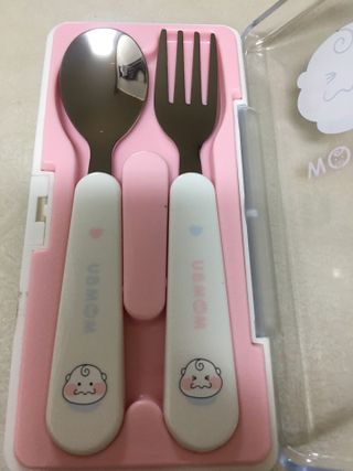 유비맘 스푼포크 케이스 세트 1+1 _컬러랜덤 발송 — 5점을 준 리뷰어가 2021년 3월 올린 사용 사진