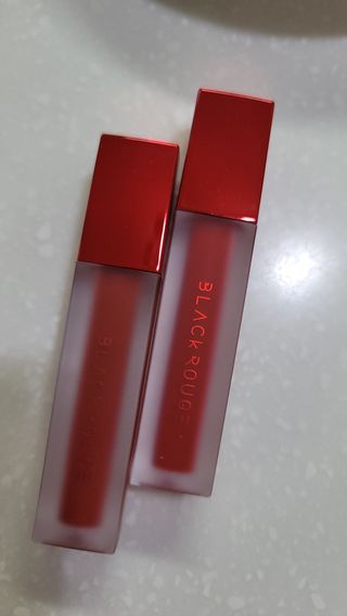 [블랙루즈] 에어 핏 벨벳틴트 시즌1 7종 중 택1+랜덤1 — 4점을 준 리뷰어가 2021년 1월 올린 사용 사진