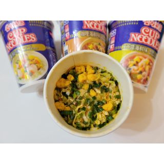NISSIN 닛신 컵누들  4종 - 씨푸드오리지날, 씨푸드 스파이시, 씨푸드 커리, 씨푸드 XO소스 — 4.5점을 준 리뷰어가 2021년 11월 올린 사용 사진
