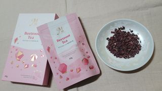 마시다 매혹적인 붉은 빛이 입안 가득히, 비트루트차 — 5점을 준 리뷰어가 2021년 3월 올린 사용 사진