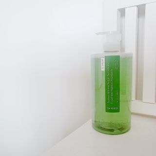 닥터시드 티트리 앤 라임 비건 지성케어 쿨 탈모 샴푸 (1000ml) — 5점을 준 리뷰어가 2024년 4월 올린 사용 사진