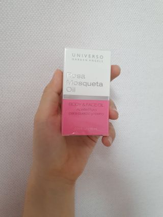 유니베르소 로즈힙 오일 15ml — 5점을 준 리뷰어가 2021년 4월 올린 사용 사진