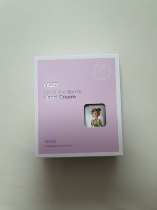 파시 FASCY 高保湿ハンドクリーム40ml+80ml セット — 5점을 준 리뷰어가 2021년 7월 올린 사용 사진