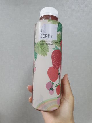KOHL 앤베리 홈카페 500g 딸기콩포트 — 4점을 준 리뷰어가 2021년 7월 올린 사용 사진