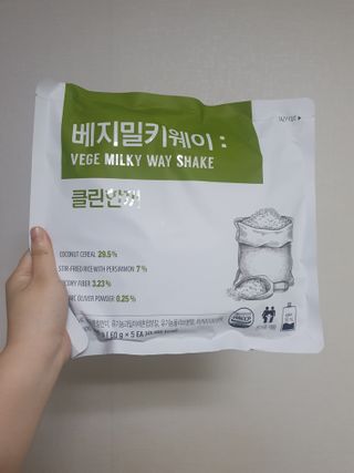 클린24시간  클린한끼 쉐이크 1세트 (5개) — 5점을 준 리뷰어가 2023년 3월 올린 사용 사진