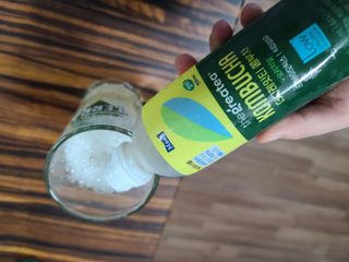 더그레잇티 콤부차 [매일유업] 더그레잇티 44kcal 콤부차 300ml *12개입 (오리지널 6개+베리리치 6개) — 5점을 준 리뷰어가 2023년 8월 올린 사용 사진
