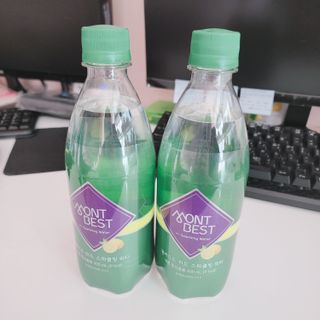 몽베스트 Montbest with Sparkling water Plain 20병 — 5점을 준 리뷰어가 2022년 7월 올린 사용 사진