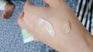 김정문알로에 큐어 큐어 알로에 리프레쉬 젤리 세럼, 큐어 알로에 하이드로 젤리 크림 — 5점을 준 리뷰어가 2021년 3월 올린 사용 사진