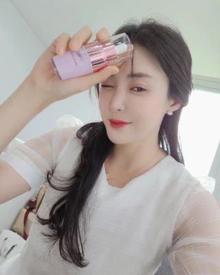 나우 [리브엠] 123억개 엑소좀으로 채운 눈부신 광채, 엑소코어 화이트닝 텐션 앰플 — 5점을 준 리뷰어가 2023년 9월 올린 사용 사진