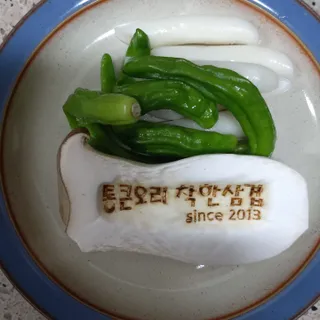 소담스퀘어 상암 통큰오리착한삼겹 1석3조수제양념돼지갈비 — 5점을 준 리뷰어가 2022년 12월 올린 사용 사진