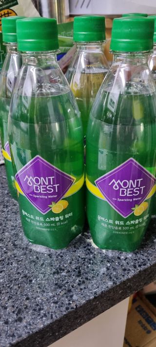 몽베스트 Montbest with Sparkling water Lemon OR Lime 20병(랜덤) — 5점을 준 리뷰어가 2022년 8월 올린 사용 사진