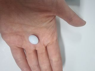 입 냄새 완화에 도움을 주는 에티켓 캔디 앳캔디 스트롱민트 — 5점을 준 리뷰어가 2021년 5월 올린 사용 사진
