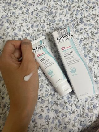 피지오겔 레드수딩 시카밸런스 크림 50ml — 5점을 준 리뷰어가 2022년 4월 올린 사용 사진