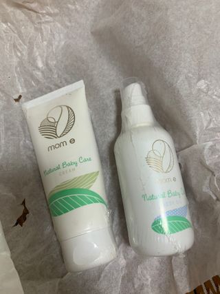 mom e 맘이 내추럴 베이비 케어 크림+바디오일 — 5점을 준 리뷰어가 2021년 1월 올린 사용 사진