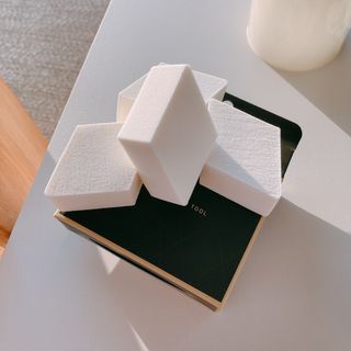 툴앤썸 로즈골드 에디션 치크or쉐딩 브러시+밀키 내추럴 스펀지+호빵 곤약 스펀지 — 5점을 준 리뷰어가 2021년 2월 올린 사용 사진