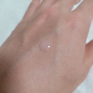 나우 [리브엠] 123억개 엑소좀으로 채운 눈부신 광채, 엑소코어 화이트닝 텐션 앰플 — 5점을 준 리뷰어가 2023년 8월 올린 사용 사진