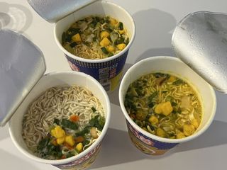 NISSIN 닛신 컵누들  4종 - 씨푸드오리지날, 씨푸드 스파이시, 씨푸드 커리, 씨푸드 XO소스 — 5점을 준 리뷰어가 2022년 3월 올린 사용 사진