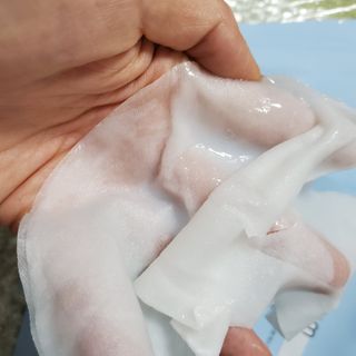 큐템 레이저 마스크 — 5점을 준 리뷰어가 2021년 1월 올린 사용 사진