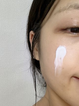 나우 [리브엠]피부 속부터 겹겹이, 촘촘하게! 워터핏8중 수분착붙 크림 — 4.5점을 준 리뷰어가 2025년 1월 올린 사용 사진