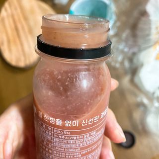 BLENDY'S 핑크 스무디+블론디 스무디 — 5점을 준 리뷰어가 2021년 9월 올린 사용 사진