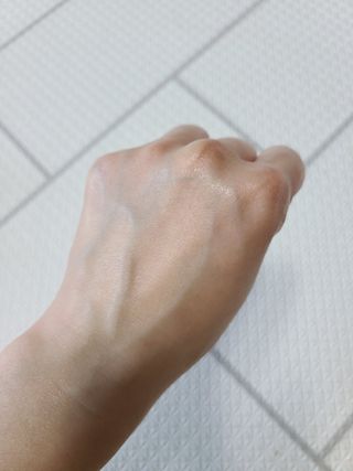 바이오오일 [바이오-오일] 스킨케어 오일 내추럴 60ml — 3.5점을 준 리뷰어가 2021년 6월 올린 사용 사진