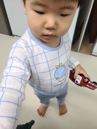 유비맘 궁디팡팡 내의/내복 상하세트 — 5점을 준 리뷰어가 2021년 2월 올린 사용 사진