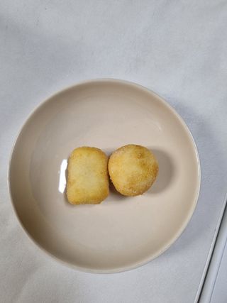 Dog&Ball 독앤볼 [Dog&Ball] 미니찹쌀볼도그 찹쌀치즈볼 — 5점을 준 리뷰어가 2021년 8월 올린 사용 사진