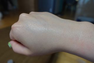 유니베르소 로즈힙 오일 15ml — 3.5점을 준 리뷰어가 2021년 4월 올린 사용 사진
