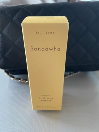 스킨큐어 산다화 비타민c 화이트닝 에센스 30ml — 4.5점을 준 리뷰어가 2023년 12월 올린 사용 사진