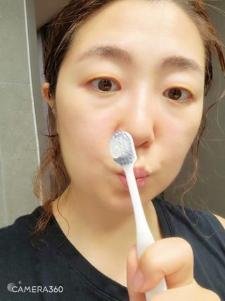 치과의사들이 선택한 솔루션, 닥터클러브치약 — 5점을 준 리뷰어가 2021년 7월 올린 사용 사진