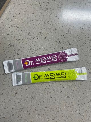 안심댕면 강아지라면 5봉지+쓰담쓰담 종합영양제 2스틱 샘플 증정 — 5점을 준 리뷰어가 2022년 8월 올린 사용 사진