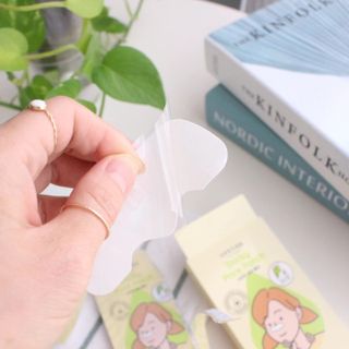 세뚜아(Cettua) 세뚜아 스티키 포어 패치 Cettua Sticky Pore Patch — 5점을 준 리뷰어가 2023년 6월 올린 사용 사진