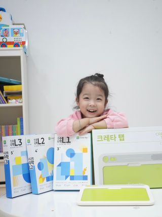 크레타탭 차세대 사고력 유아수학 학습기 페이퍼 태블릿 — 5점을 준 리뷰어가 2023년 12월 올린 사용 사진