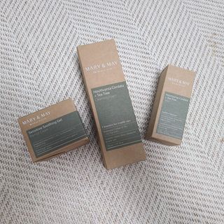 마리엔메이 센서티브 수딩 젤 크림 + 어성초 티트리 추출물 세럼 + 어성초 티트리 모공 클렌징 폼 — 5점을 준 리뷰어가 2021년 8월 올린 사용 사진