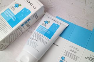 랑벨 수퍼내츄럴 아쿠아 수딩 크림 100ml — 5점을 준 리뷰어가 2022년 4월 올린 사용 사진