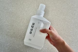 (주)바른양품 바른양품 친환경 세탁세제 1L — 4.5점을 준 리뷰어가 2022년 1월 올린 사용 사진