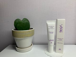 바르셀 톤업선크림 미백 메이크업베이스 CC크림 인텐시브 씨씨 젠 30ml — 5점을 준 리뷰어가 2021년 11월 올린 사용 사진