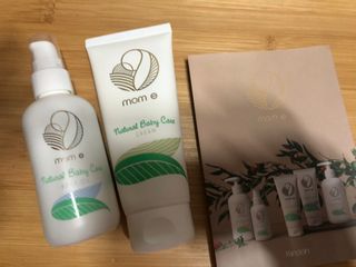 mom e 맘이 내추럴 베이비 케어 크림+바디오일 — 5점을 준 리뷰어가 2021년 1월 올린 사용 사진