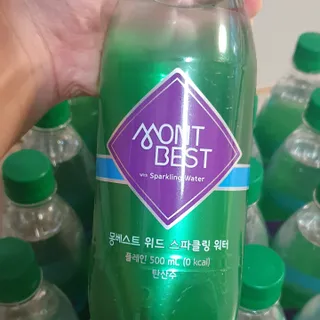 몽베스트 Montbest with Sparkling water Plain 20병 — 5점을 준 리뷰어가 2022년 7월 올린 사용 사진