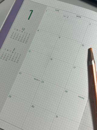 리훈 2023년 아이라이크 모눈 다이어리 미니달력 세트 — 5점을 준 리뷰어가 2022년 11월 올린 사용 사진