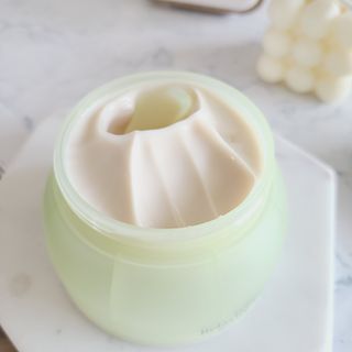 카오리온코스메틱스 사카로미세스와 시카의 만남        릴리피 릴렉싱 크림 진정한 탄력을 경험해보세요 — 5점을 준 리뷰어가 2021년 5월 올린 사용 사진