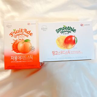 [복음자리] 바리스타 패키지 2종 랜덤발송 (딸기스무디 스틱+샤인머스캣에이드 or 망고스무디+자몽에이드) — 3점을 준 리뷰어가 2022년 7월 올린 사용 사진