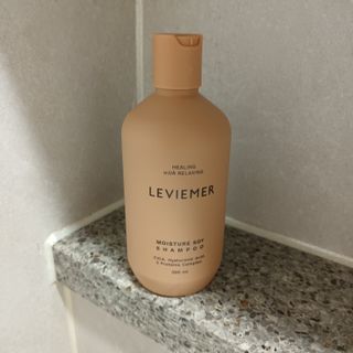 나노힐 르비에메르 소이 샴푸 300ml 구매평 — 5점을 준 리뷰어가 2024년 7월 올린 사용 사진