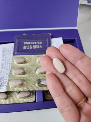 트루헬퍼 홀인원 릴렉스 스트레스로인한 긴장완화 피로개선 1박스 2개월 — 5점을 준 리뷰어가 2023년 2월 올린 사용 사진