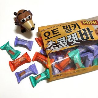 델리스 오트 밀키 초콜릿 바 — 5점을 준 리뷰어가 2022년 3월 올린 사용 사진